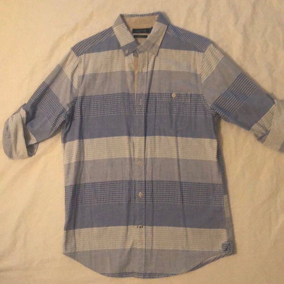 Náutica Slim Fit Dress Shirt Perfect Design - Picture 1 of 4